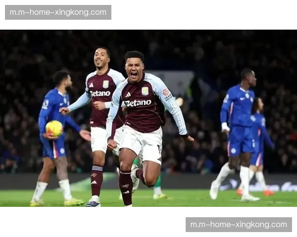 阿斯顿维拉客场不敌狼队 争四关键战暴露客场疲软问题